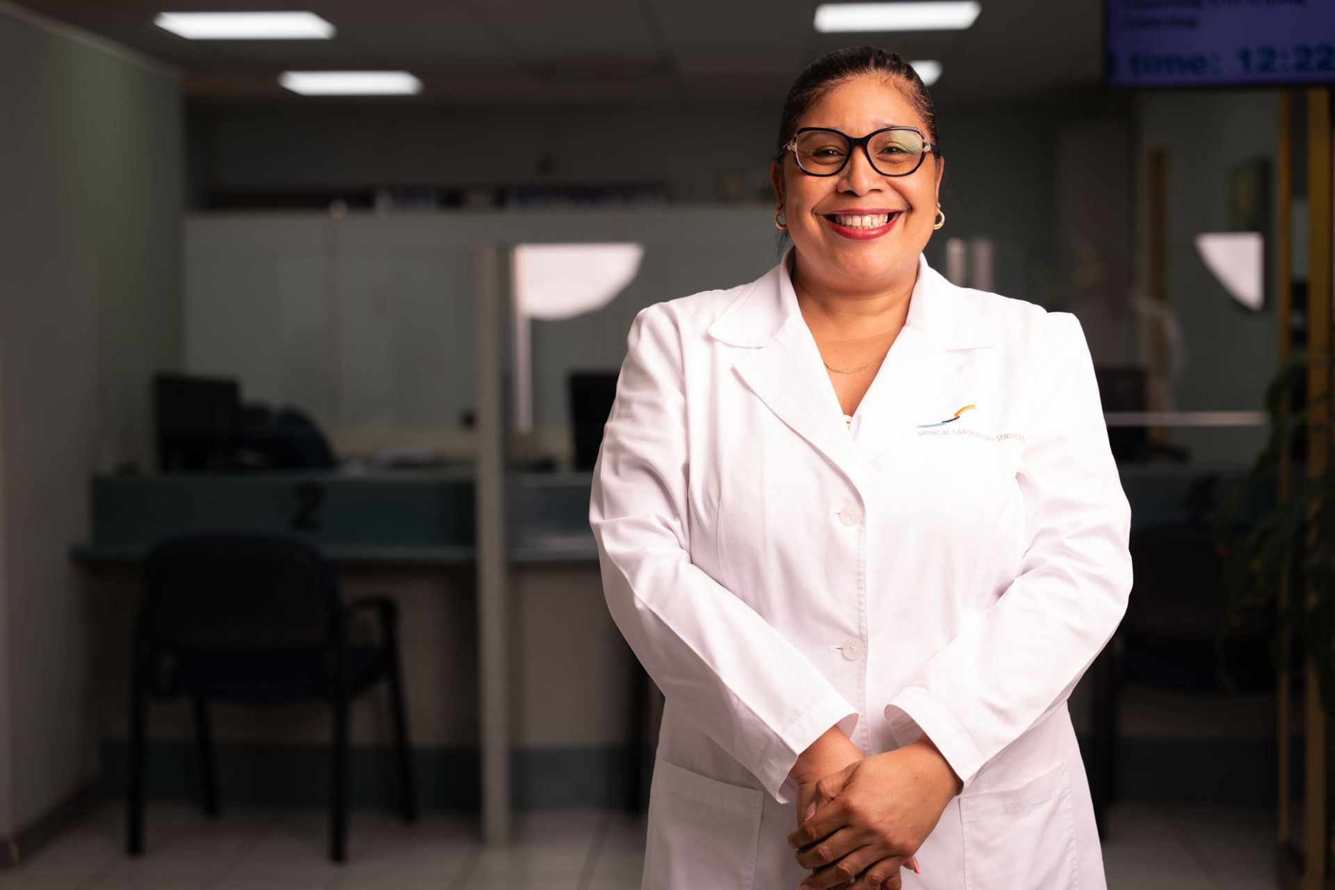 Employee of Medical Laboratory Services Curaçao.